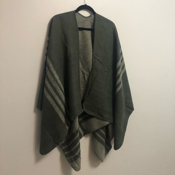 BB DAKOTA Wrap Cardigan Poncho - Picture 3 of 7